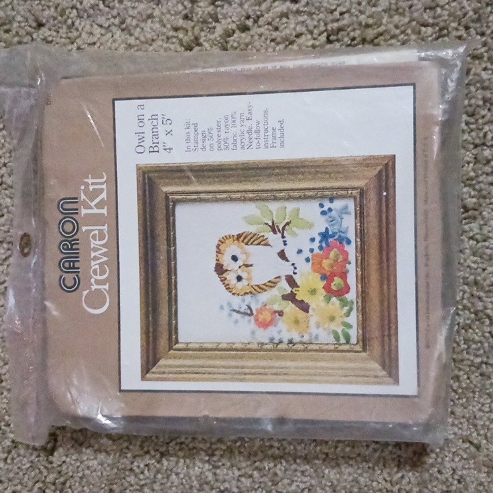Caron Crewel kit Owl on a Branch 1977 New in Package Craft Hobby
